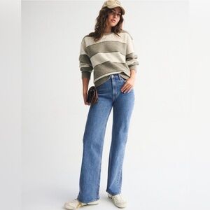 Abercrombie & Fitch High Rise 90s Relaxed Jean - 27